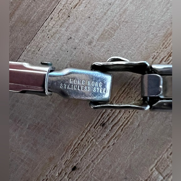 Benrus Ladies Watch Vintage Mechanical Winding 17 Jewels Stainless Watch - Picture 9 of 11